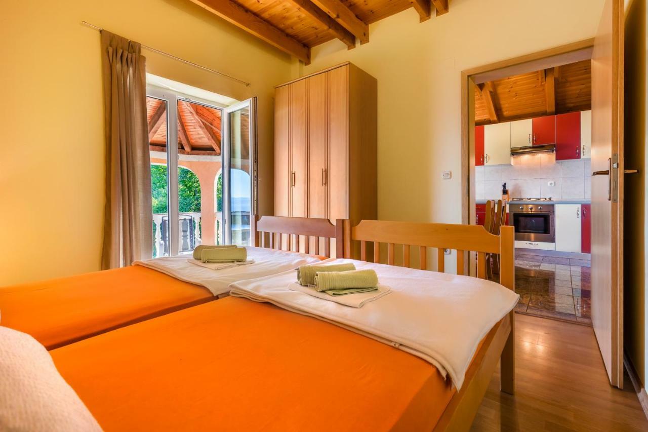 Apartment Panorama Opatija ماتولي المظهر الخارجي الصورة